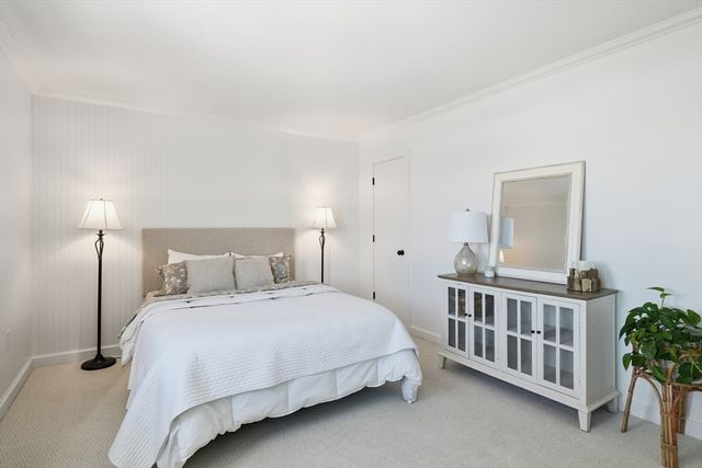 4 Pebblestone Cir 4, Suffield, CT 06078