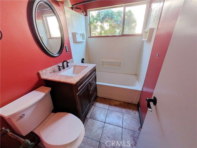 8401 Cozycroft, Winnetka (los Angeles), CA 91306