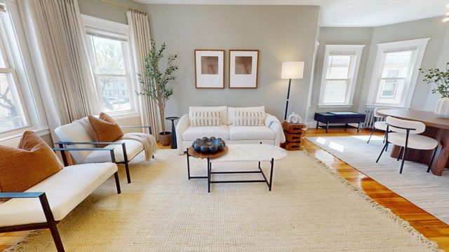 3943 Washington St 2, Boston, MA 02131