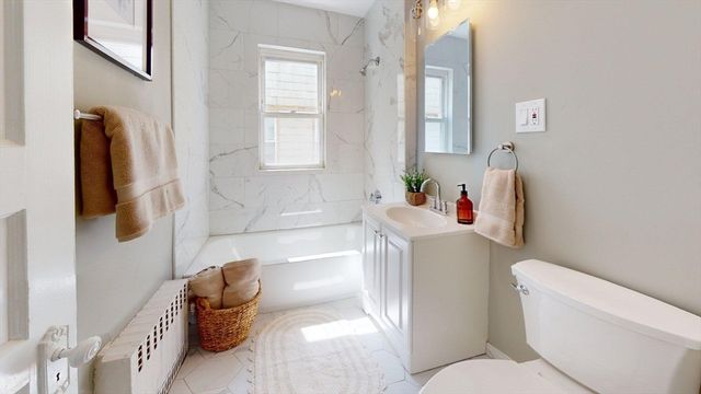 3943 Washington St 2, Boston, MA 02131