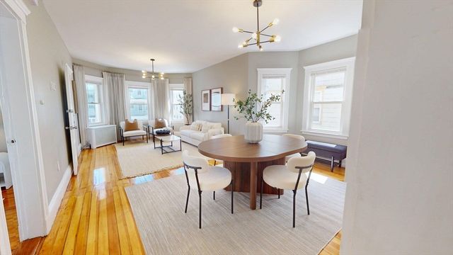 3943 Washington St 2, Boston, MA 02131