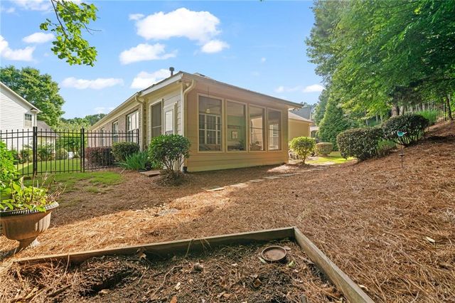 5623 Lancashire Lane, Cumming, GA 30041