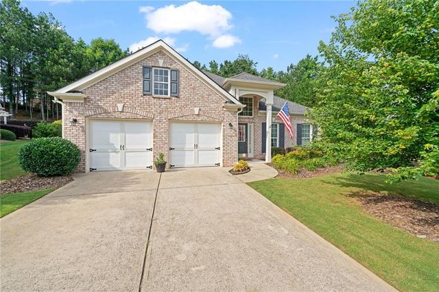 5623 Lancashire Lane, Cumming, GA 30041