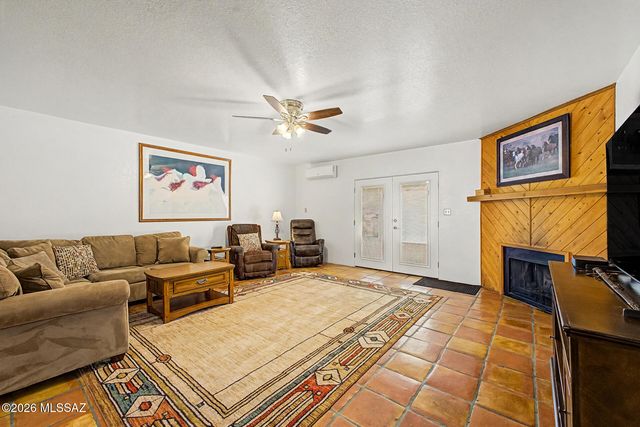 1341 W Chapala Court, Tucson, AZ 85704