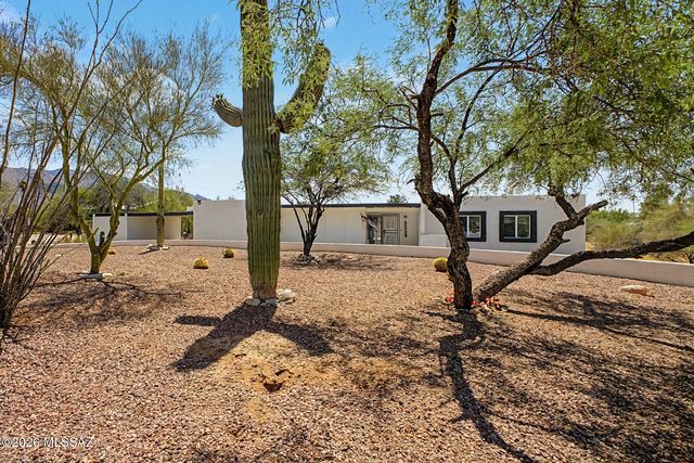 1341 W Chapala Court, Tucson, AZ 85704