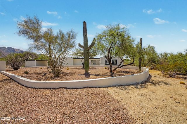 1341 W Chapala Court, Tucson, AZ 85704