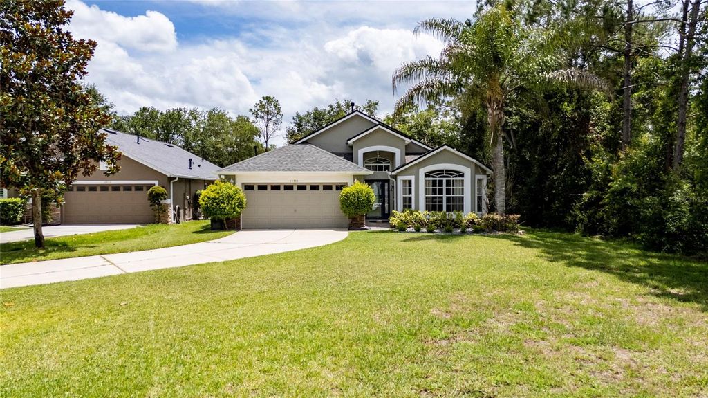 Image 2 of property listing at 10966 ELIOTTI STREET, Orlando, FL 32832