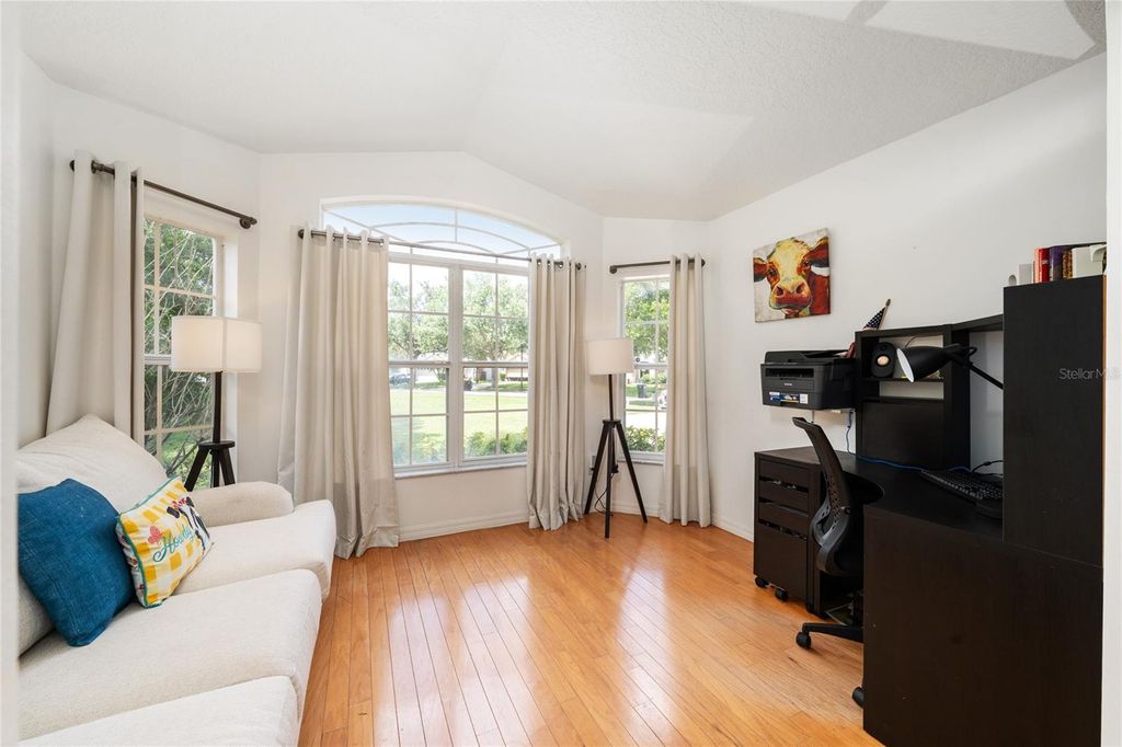 Image 14 of property listing at 10966 ELIOTTI STREET, Orlando, FL 32832