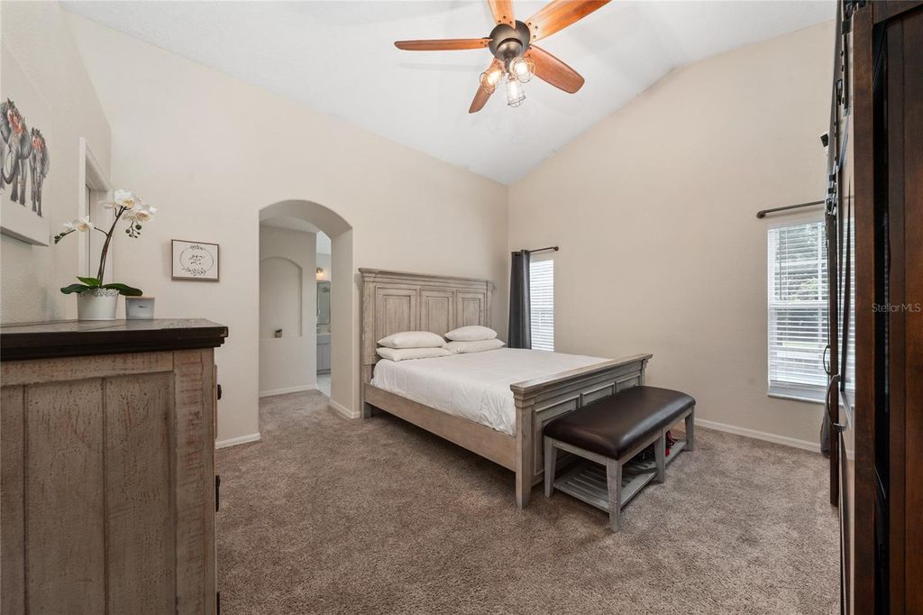 Image 34 of property listing at 10966 ELIOTTI STREET, Orlando, FL 32832
