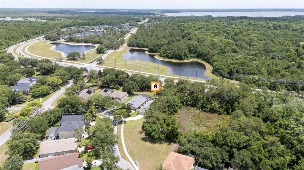 Image 51 of property listing at 10966 ELIOTTI STREET, Orlando, FL 32832