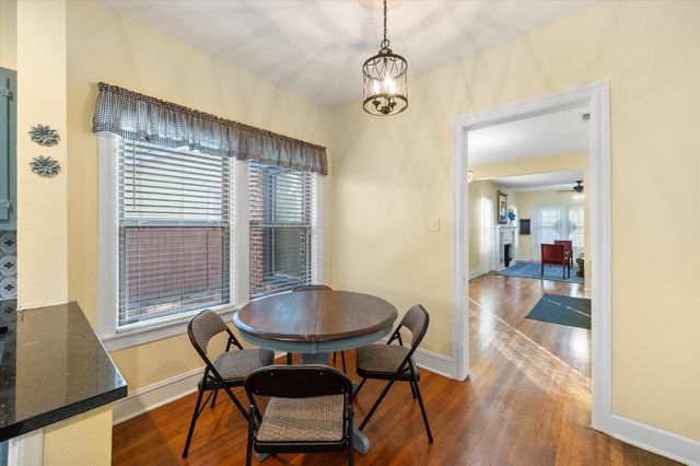 504 W Gilmer Street, Ennis, TX 75119