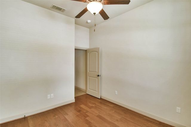 202 Captains Court, Granbury, TX 76049