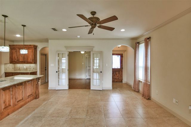 202 Captains Court, Granbury, TX 76049