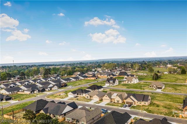 508 Waggoner Lane, Barling, AR 72923