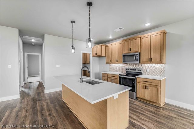 508 Waggoner Lane, Barling, AR 72923