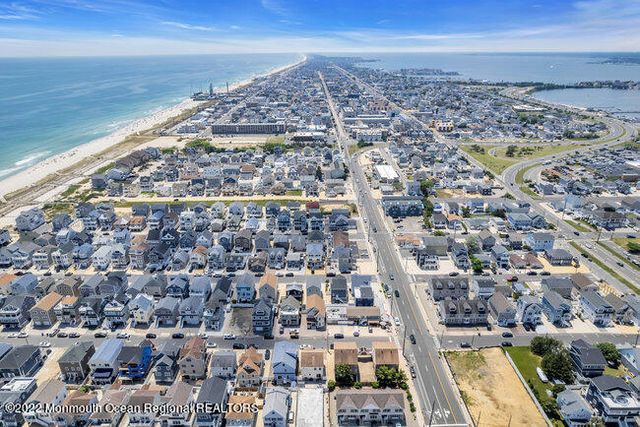 63 Fort Avenue, Seaside Heights, NJ 08751