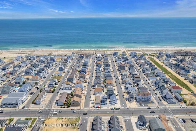 63 Fort Avenue, Seaside Heights, NJ 08751