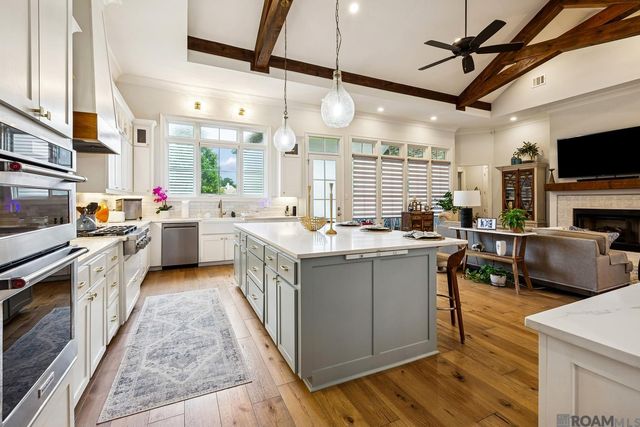 19331 Garden Lake Ct, Baton Rouge, LA 70809
