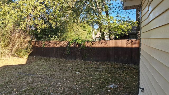 709 Beech Street, Bonham, TX 75418