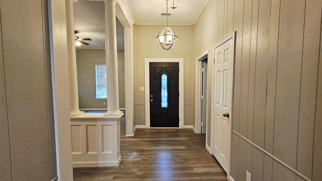 709 Beech Street, Bonham, TX 75418