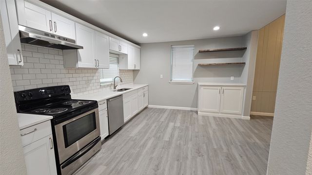 709 Beech Street, Bonham, TX 75418