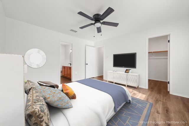 230 San Felipe DR, Kyle, TX 78640