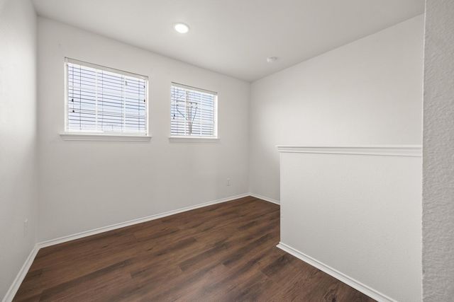 230 San Felipe DR, Kyle, TX 78640