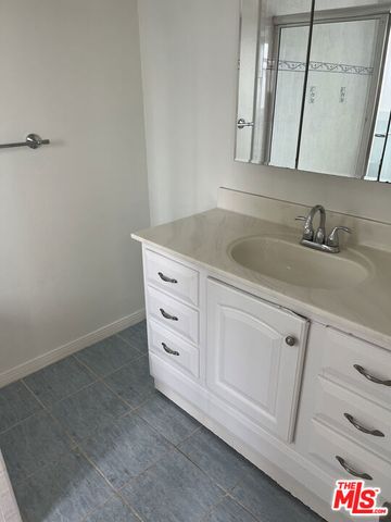 1544 Stanford Street 4, Santa Monica, CA 90404