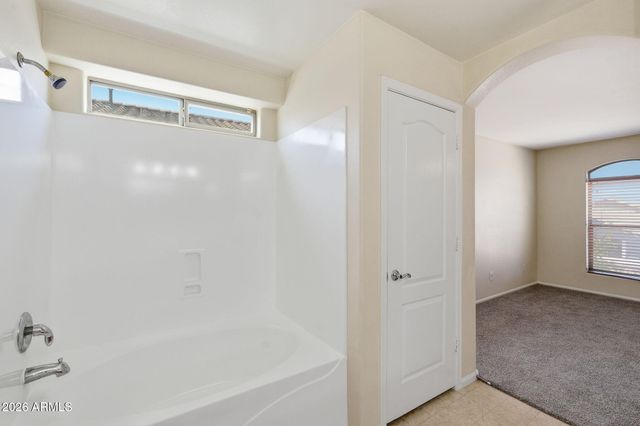 471 E MELANIE Street, San Tan Valley, AZ 85140