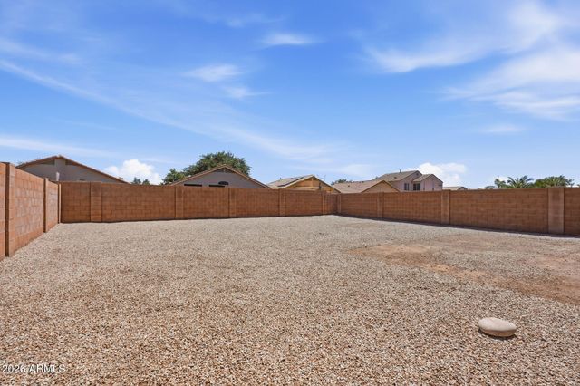 471 E MELANIE Street, San Tan Valley, AZ 85140