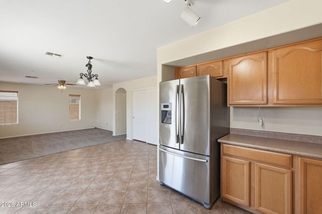 471 E MELANIE Street, San Tan Valley, AZ 85140
