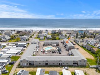 68 Kings Hwy Unit 4, Hampton, NH 03842