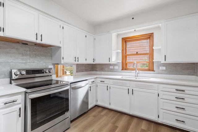 2230 N 22nd STREET, Sheboygan, WI 53083