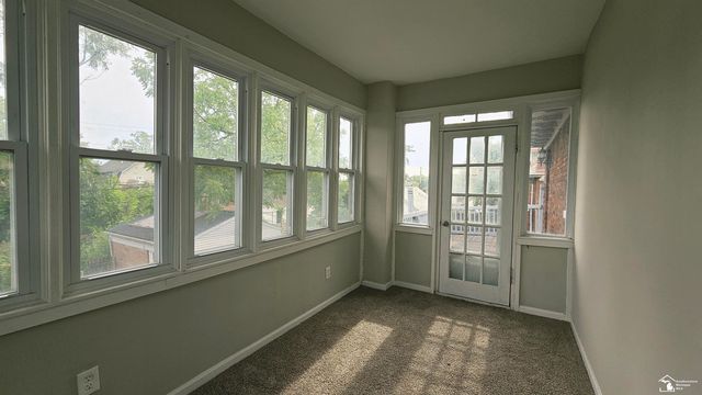 901 Chicago Street, Detroit, MI 48202