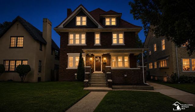 901 Chicago Street, Detroit, MI 48202