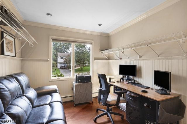 127 Mountain Circle South, West Milford Twp., NJ 07480