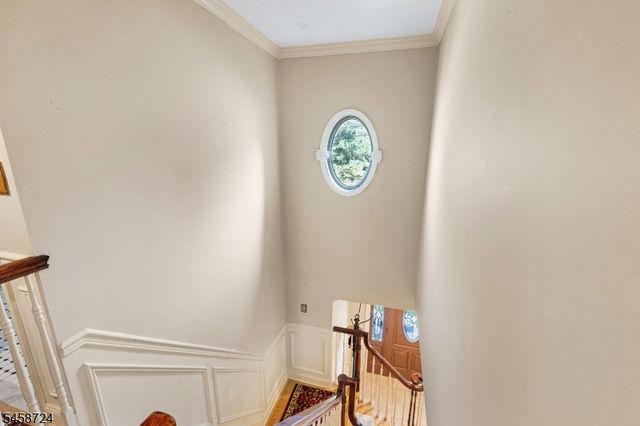 127 Mountain Circle South, West Milford Twp., NJ 07480
