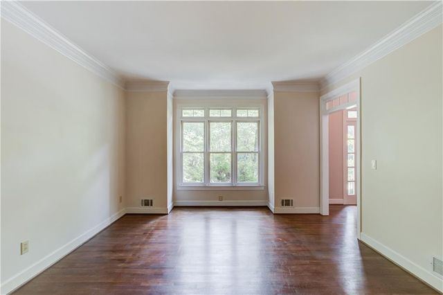2591 Kenswick Circle, Lawrenceville, GA 30044