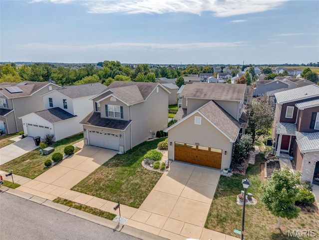 133 Rivermeade Lane, Belleville, IL 62220