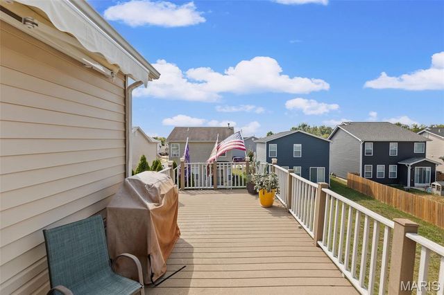 133 Rivermeade Lane, Belleville, IL 62220