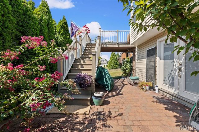 133 Rivermeade Lane, Belleville, IL 62220