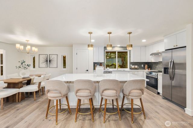 14404 107th Place NE, Kirkland, WA 98034