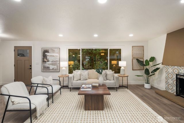 14404 107th Place NE, Kirkland, WA 98034