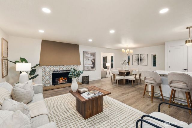 14404 107th Place NE, Kirkland, WA 98034