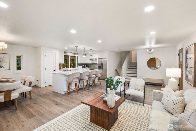 14404 107th Place NE, Kirkland, WA 98034