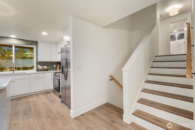 14404 107th Place NE, Kirkland, WA 98034