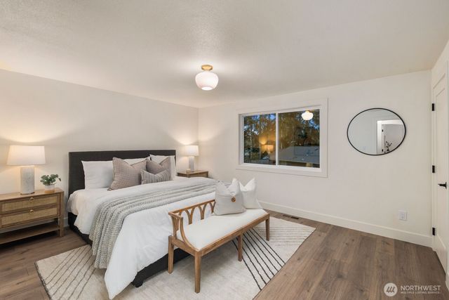 14404 107th Place NE, Kirkland, WA 98034