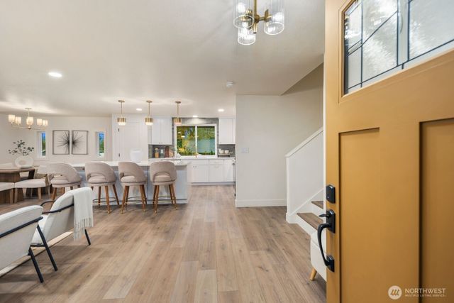 14404 107th Place NE, Kirkland, WA 98034