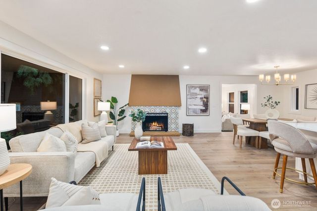 14404 107th Place NE, Kirkland, WA 98034