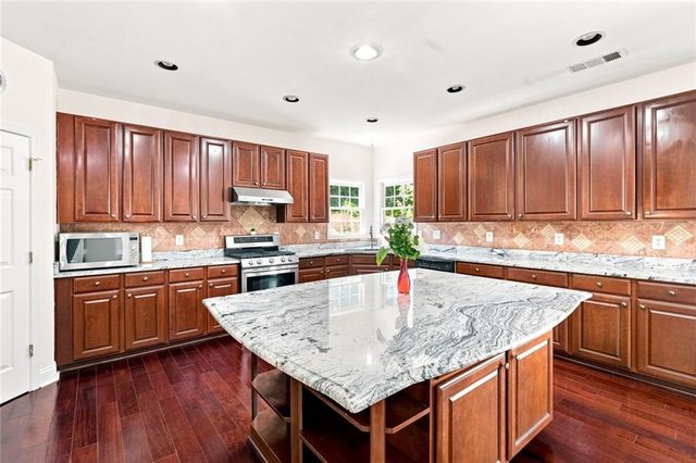 279 Sweet Cane Trail, Grayson, GA 30017